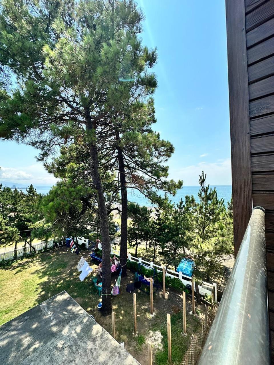 Hotel black sea Kobuleti Exteriör bild