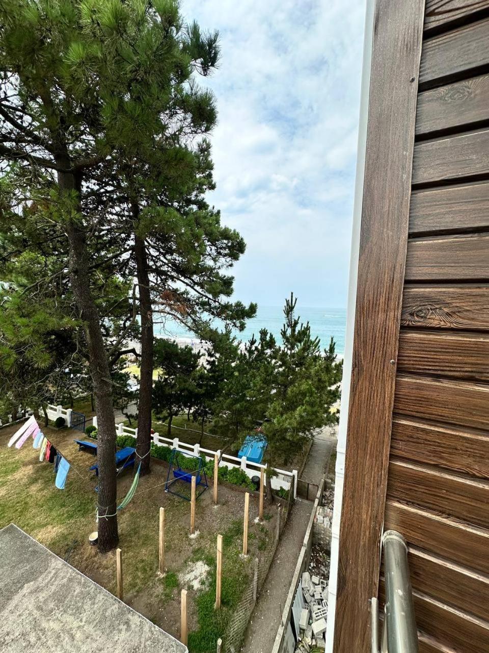Hotel black sea Kobuleti Exteriör bild