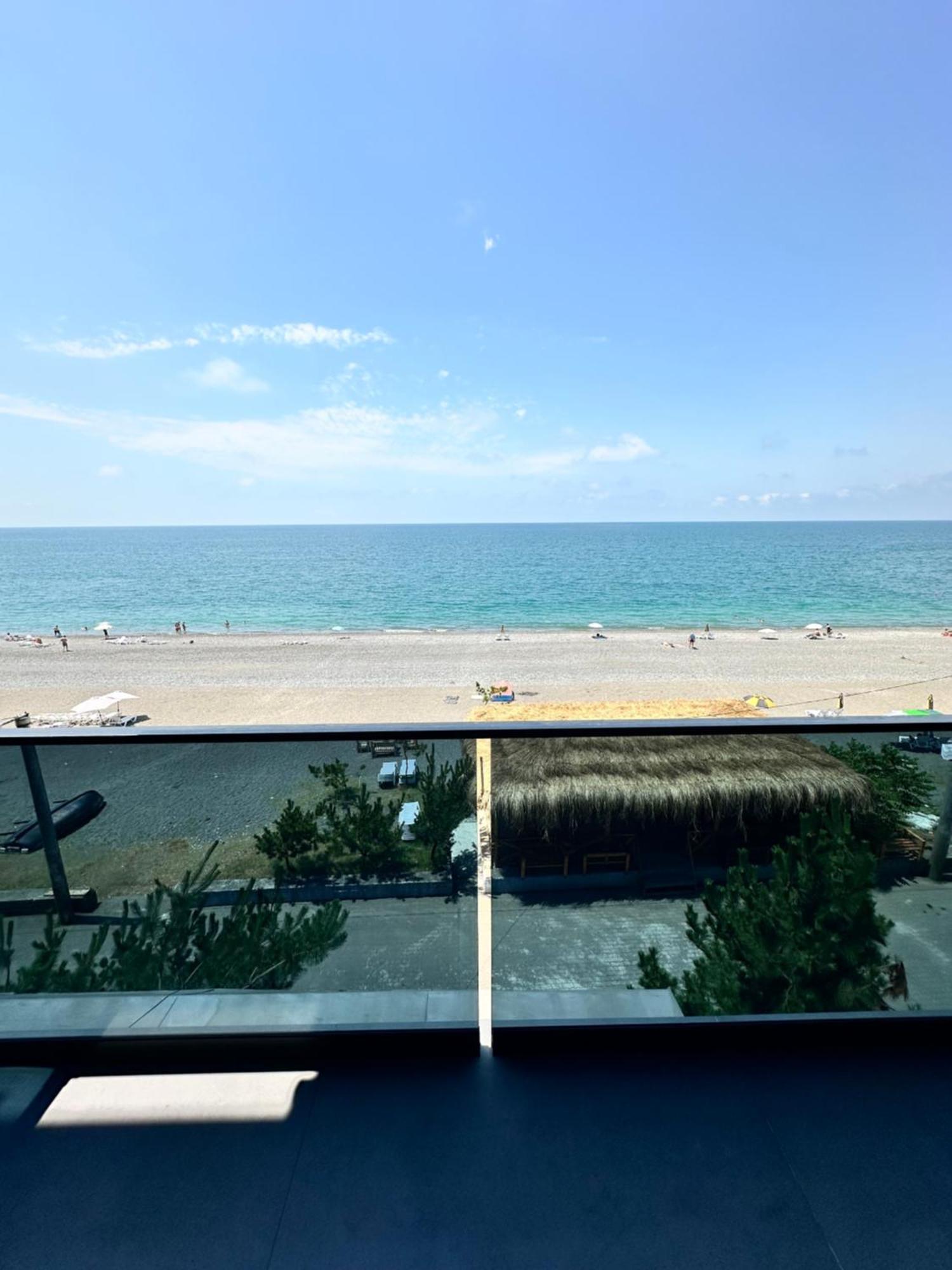 Hotel black sea Kobuleti Exteriör bild